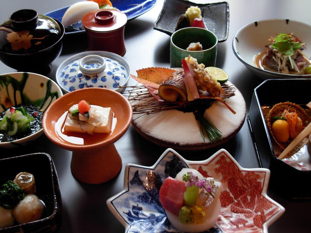 Yoshimatsu Ryokan Hakone